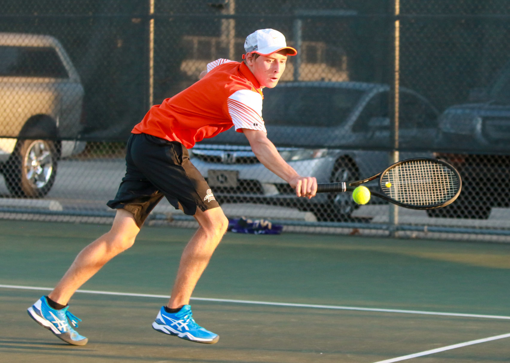 Valparaiso vs. LaPorte Boys Regional Tennis semifinals